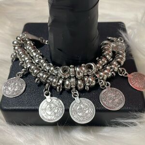 -010 NWOT VINTAGE INSPIRED BOHEMIAN COIN TASSEL PENDANT CHAIN BRACELET.